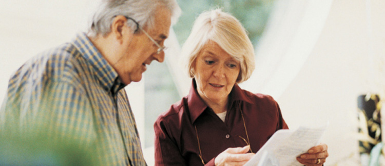 Payment Arrangements Image- Couple with bill
